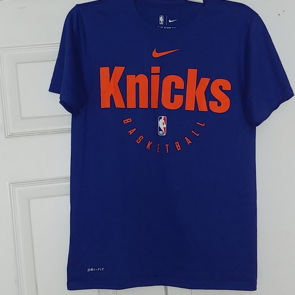 knicks dri fit shirt